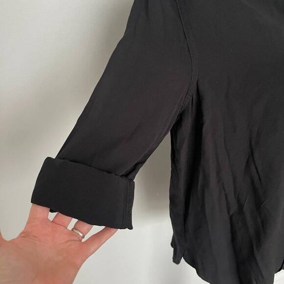 Velvet Heart Black Button-down Shirt L - Picture 2 of 6